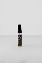 "7Perfumes Desert Storm – The 5ml bottle, Oud Wood-inspired rich woody oriental scent in a portable size, perfect for testing or gifting."